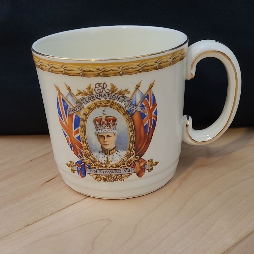 Vintage King Edward VIII Coronation Mug with Gold Trim